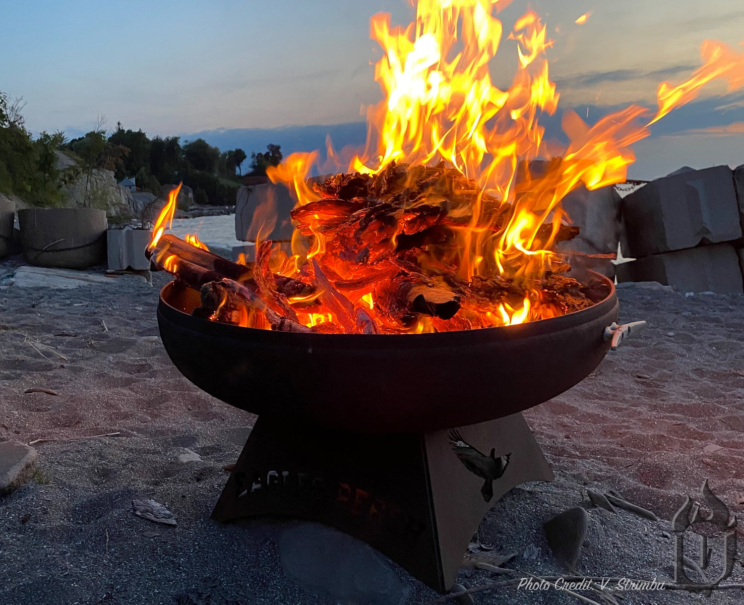 Fire Pits, Bowls, Tables & Accessories
